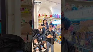 Kak ara dan Alvaro bersama adik Alvaskay beli squishy dumping #keripikkentangmasboy #shorts