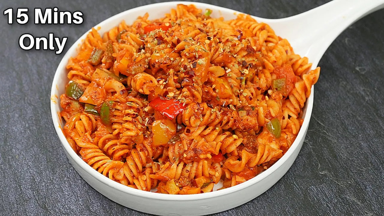 Ab Chef jaisa Pasta gharpe kuch hi minto mein with Everest Tasteeto Pasta Masala   KabitasKitchen