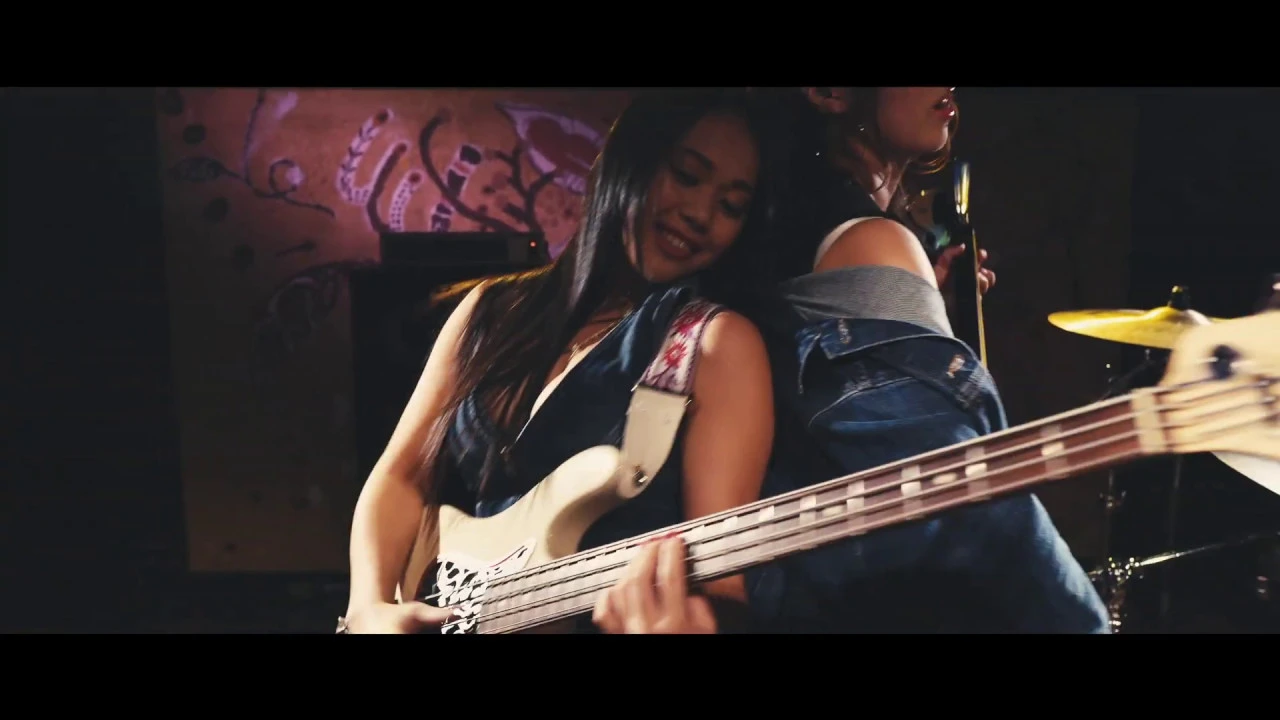 What is hip ? (cover ) - TOKYO GROOVE JYOSHI What is hip ? (cover ) - TOKYO GROOVE JYOSHI