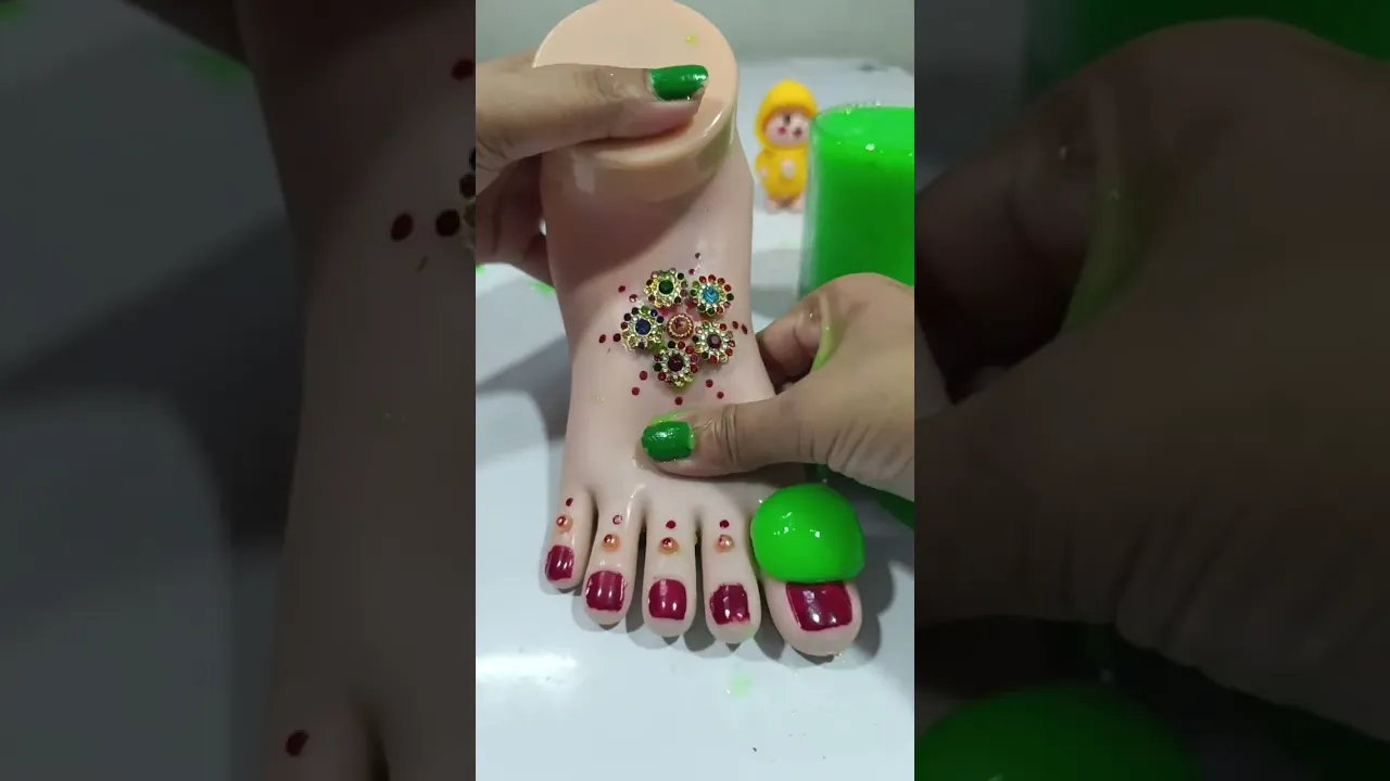 Cutfrom Bindas