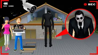 Yuta Mio Panik CCTV Merekam PRIA TINGGI MISTERIUS Di Belakang Rumah 😱|Sakura School Simulator