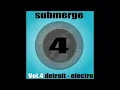 11 - Mr. De' - Shake It Baby