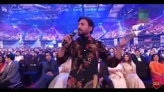 RIP IRFAN KHAN Irfan Khan And Shahrukh Khan Together In Filmfare Awards 
