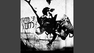 עוצם עיניים ורואה 