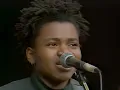 Tracy Chapman - Talkin' Bout a Revolution (Live 1988) ♡♡♡