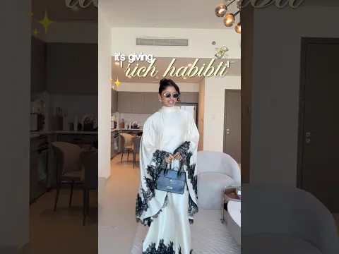 This outfit got me too many STARES in Dubai ππ€ͺπ¦πͺ #grwm #ashortaday