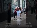 Largest Barnes Noble in Chicago opens to long lines on State Street