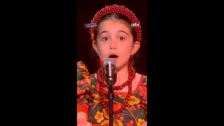 إيميليا سحرت اللجنة بصوتها الأوبرالي القوي وحضورها اللطيف دندنها