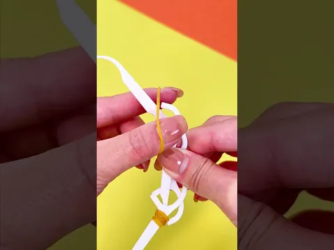 Make a mini bow and arrow with dental floss🏹😍#kidstoy#kidslearning