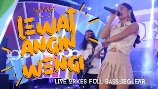 Download Vita Alvia - Lewat Angin Wengi (Official Music Video ANEKA SAFARI) MP3