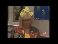 Download Lagu Dona Cacilda faz desenho do professor Raimundo e diz que ele é um paú velho / escolinha do pro...