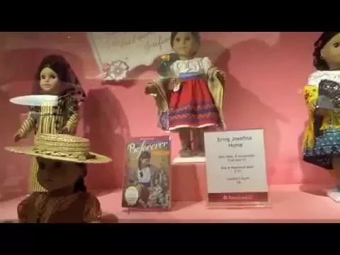 Download MP3 At The American Girl Doll Store In New York City!!!