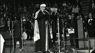 قيثارة الإنشاد الديني الشيخ نصر الدين طوبار مناجاة دموع العين جارية والقلب تحرقه في أضلعي النار 