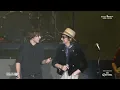 Phoenix ft Leon Larregui / Artefact