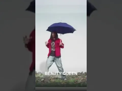Which 90s video had the best styling? Exhibit A below. π #snap #beautyqueen #90s #eurodance