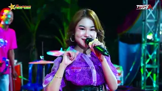 Download HUJAN GERIMIS - AULIA NIRWANA - BINTANG AURORA - WEDDING ARI\u0026MEITA - NGERANG TAMBAKROMO PATI MP3