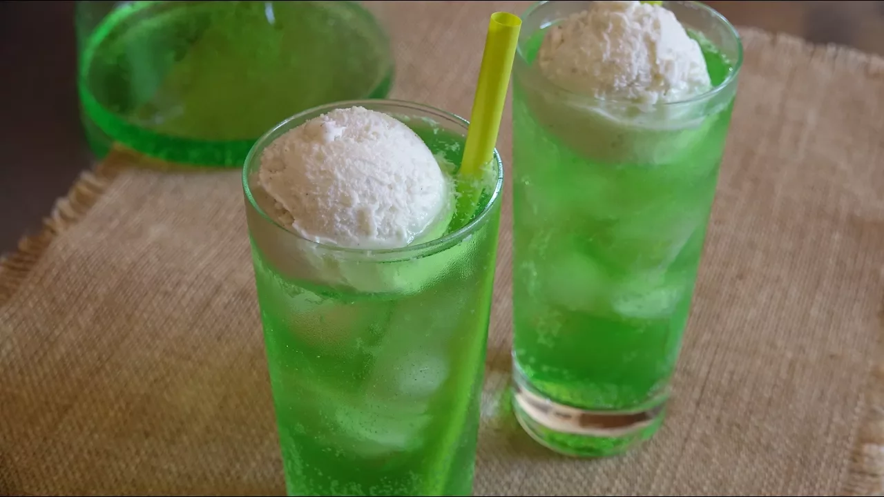 Cream Soda Recipe - Japanese Cooking 101