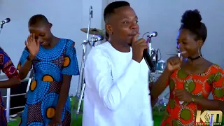 kibonge wa yesu perfroming