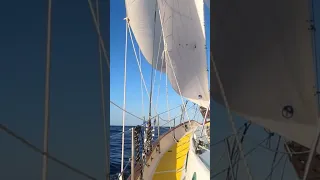 60 seconds, sailing sounds
