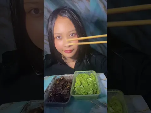 BELI SATU GRATIS SATU?? Keripik pisang coklat lumer #shortvideo