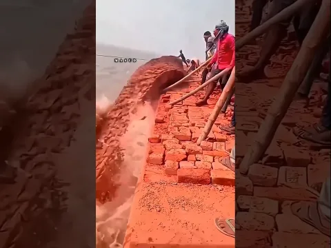 পানির নিচ থেকে ইটগুলো উঠে আসলো।
