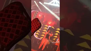 حنان احمد مضروب بي شرب السم وبنفسي مش مهتم دندنها