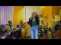 Download Lagu Mo'kalamity - WAKE UP- [Live Session]
