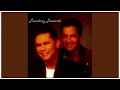 Leandro & Leonardo - Piensa en mi - Track instrumental (incluye la letra)