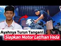 Download Lagu Ayah Veda Pratama Siapkan Motor Latihan di Jeda JuniorGP 2025