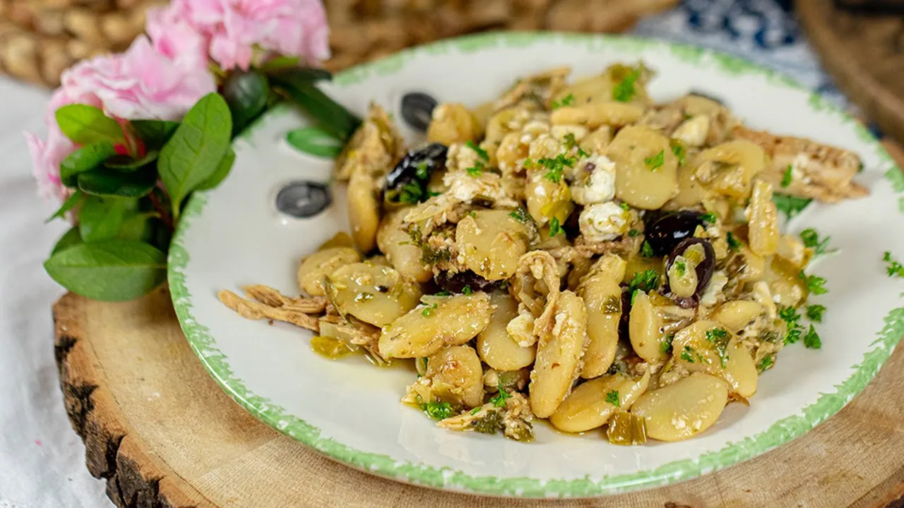 Warm White Bean Salad with Chicken