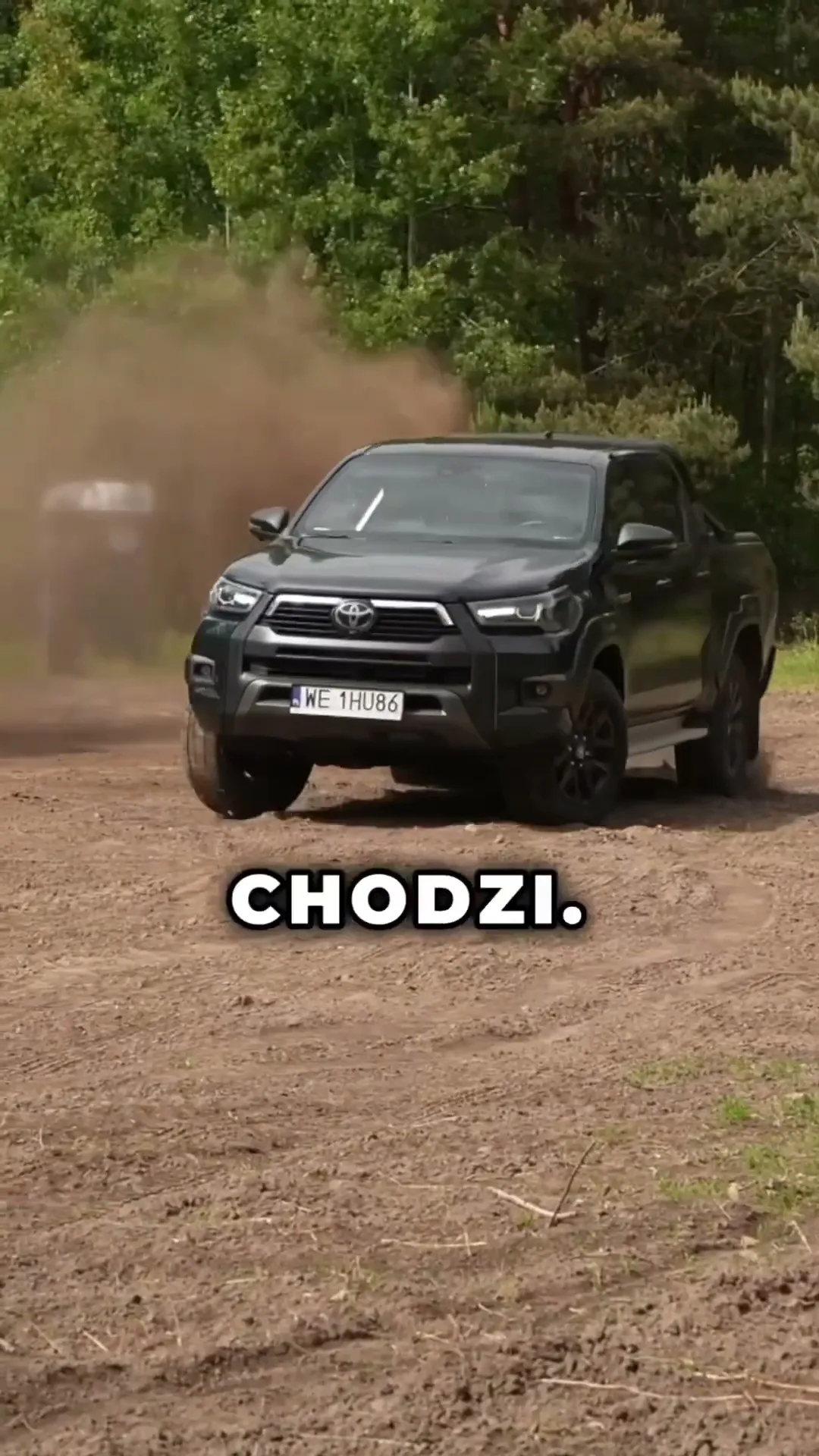 Legenda na nowo. #toyotahilux #hilux #caroseria #pickup #shorts