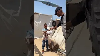 توزيع وجبات الطعام علي المخيمات Gaza غزه 