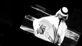 قالو بتلقى غيرها وأترك هواها اليوم قلت العفو ياحسدين ماابدل قمر بنجوم  قالو بتلقى غيرها وأترك هواها اليوم قلت العفو ياحسدين ماابدل قمر بنجوم