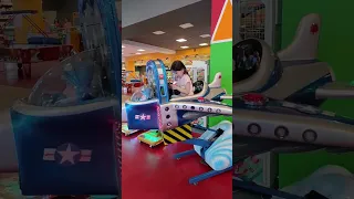 أنا لما أكبر بدي صير طيار 