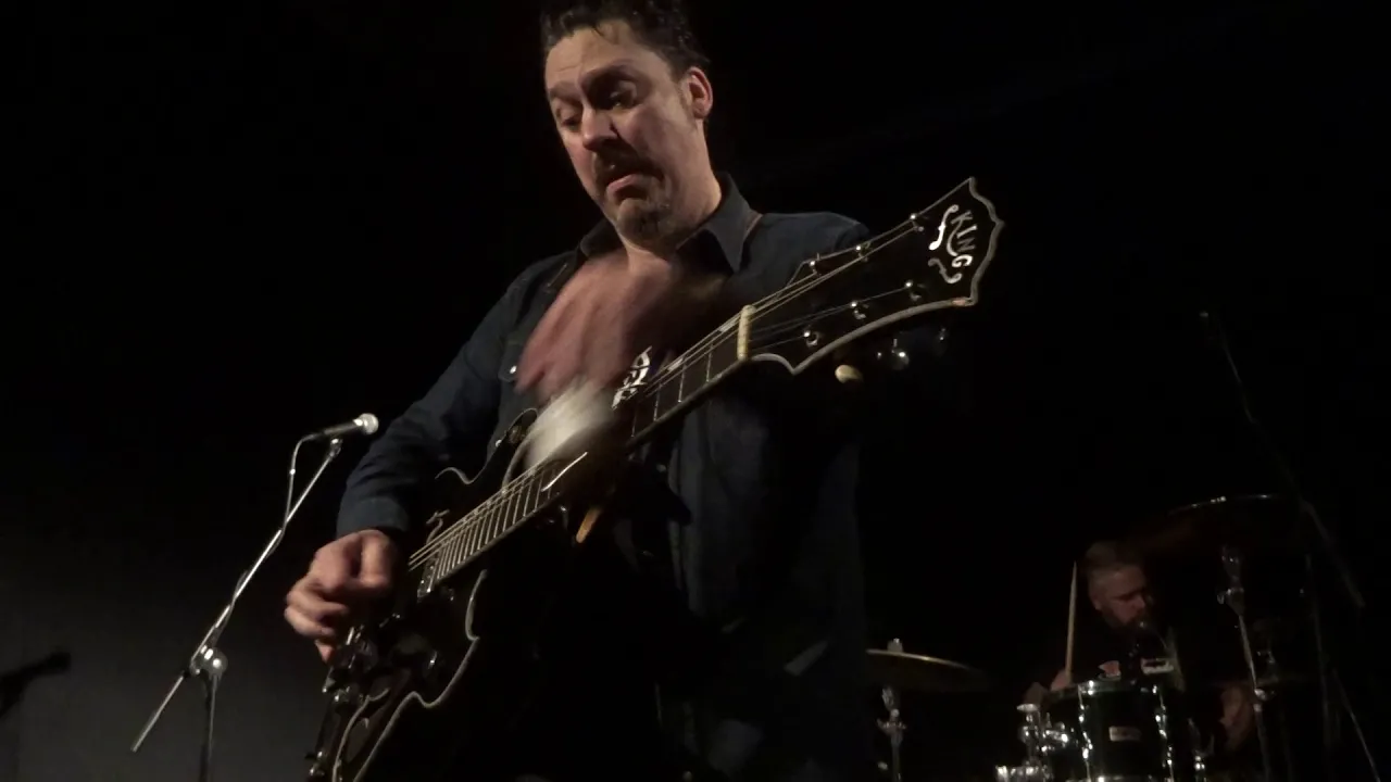 Jesse Dayton & Band - Shake Your Hips/Whole Lotta Rosie, live at Huis Verloren Hoorn, 1 March 2019 Jesse Dayton & Band - Shake Your Hips/Whole Lotta Rosie, live at Huis Verloren Hoorn, 1 March 2019