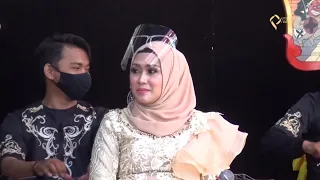 Download Hijaber Cantik Nyanyi Lagu Sunda Bikin Adem Lamunan Cover Dewi Rahmawati MP3