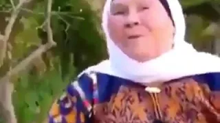 كنتو تحطو مكياج ع زمانكم نهفي هلحجه     دندنها