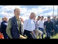 Download Lagu Nećete verovati - Čovek sa ćulahom kolovođa zaigrao fenomenalno Narodno Rijetko kolo - Aferim !