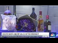 Chicago suburb BANS bars restaurants from selling liquor after midnight
