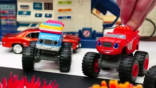 Игрушечные машинки: приключение с динозавром