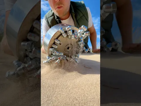 WEIRD Metal Finds in the Sand!