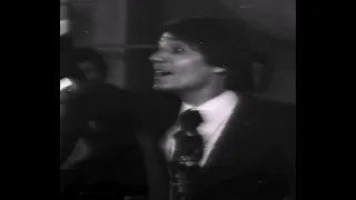 افرح واملا الدنيا اماني عبد الحليم حافظ 