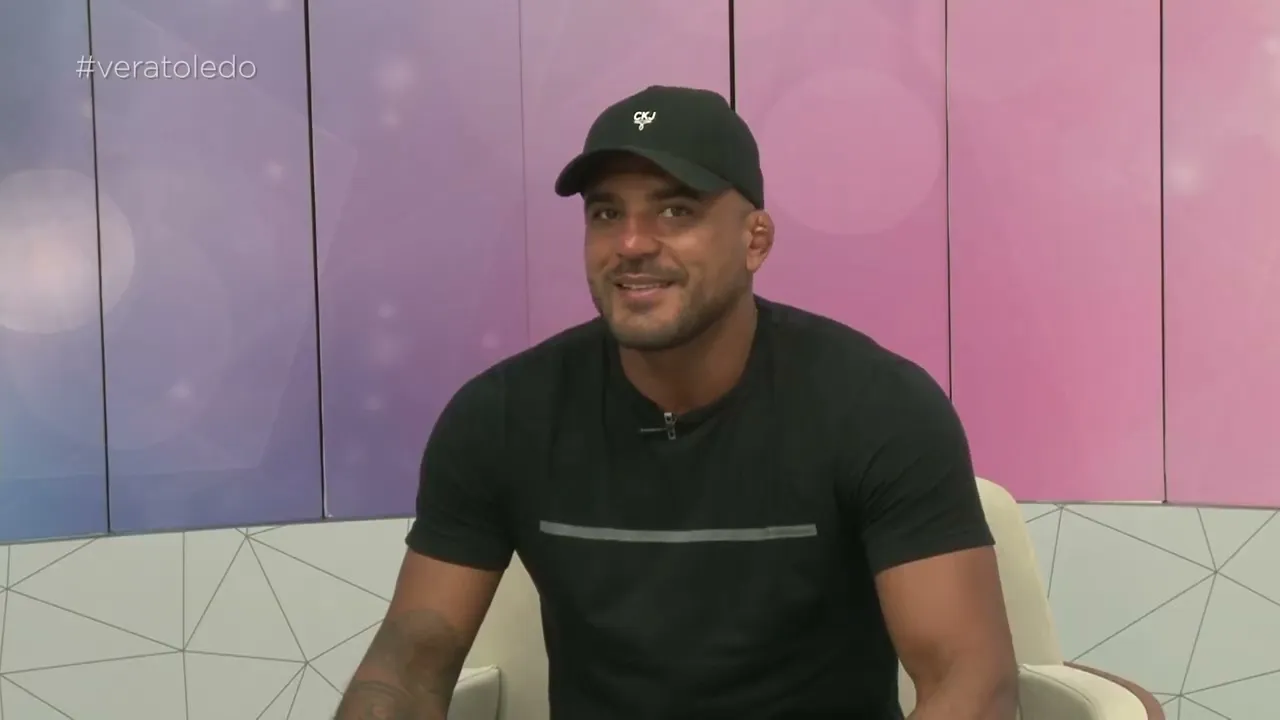 Programa Vera Toledo: Atleta de Florianópolis é destaque em disputas de MMA na América Latina