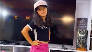 Quien más piensa que Salomé está gigante.?￼😱😱Aun recuerdo cuando estaba chiquita🥹🥹