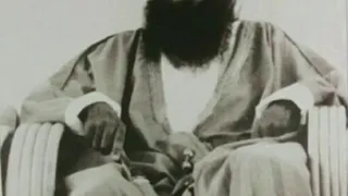 نم قرير العين  السلطان قابوس   كلمات محاد العمري دندنها