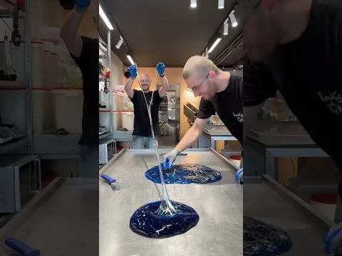 It's Big, It's Blue, It's BUBBLY 🤤🤯