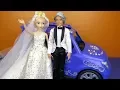 Download Lagu Elsa's Wedding ! Elsa and Anna toddlers at the Church - lots of princesses invited - dresses - gowns