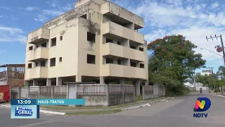 Maus-tratos: cachorro é jogado de prédio em Itajaí,