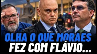 Flávio Bolsonaro é surpreendido pela PF