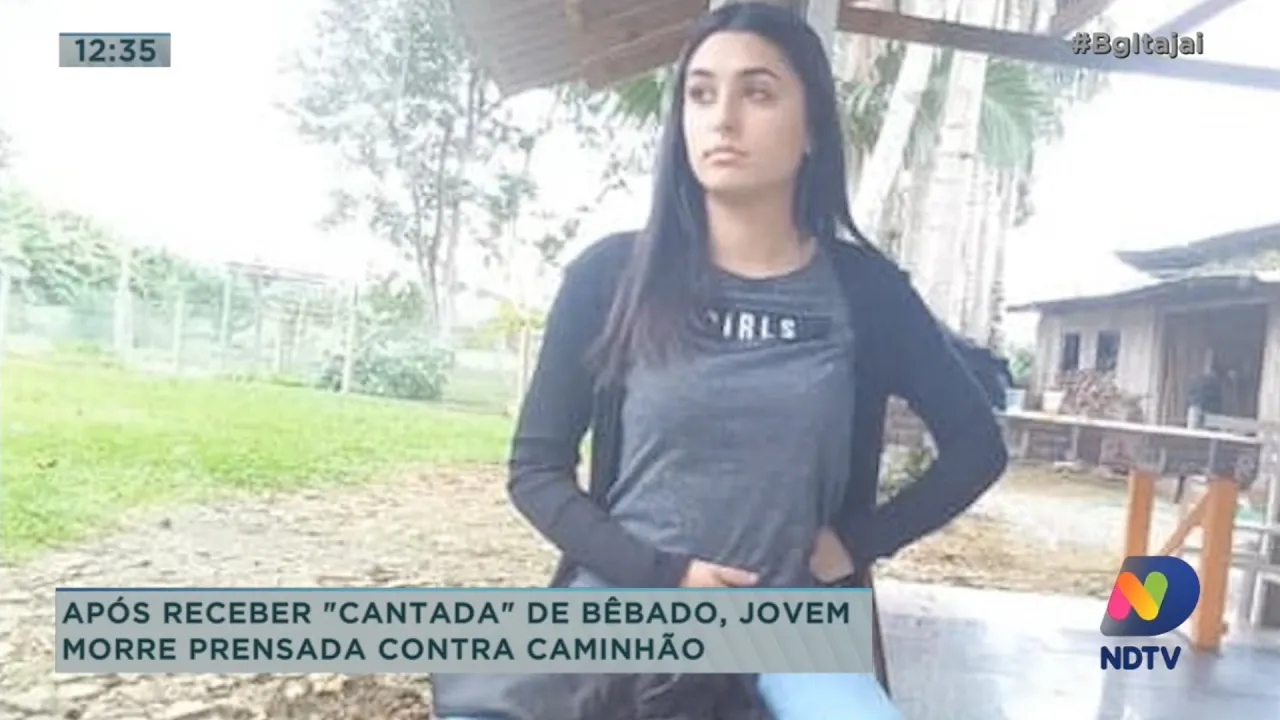 Jovem morre prensada contra caminhão em Itajaí